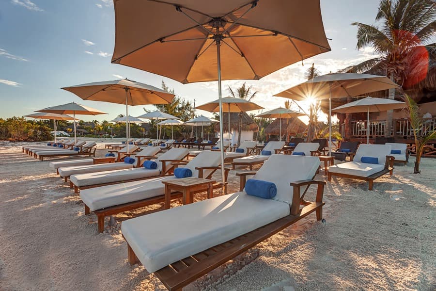 Mystique Holbox by Royalton — foto 1 de 5