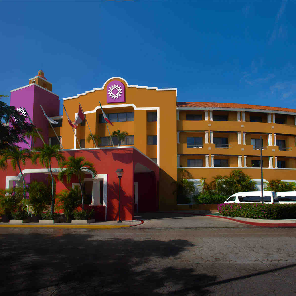 Adhara Hacienda Cancún — foto 1 de 5